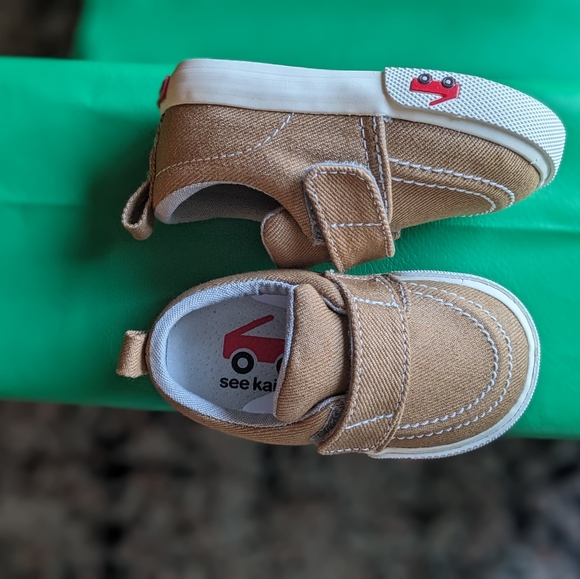 See Kai Run Wyatt Size 4 - Picture 6 of 7